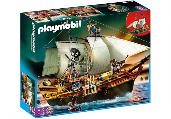 playmobil-pirate-ship