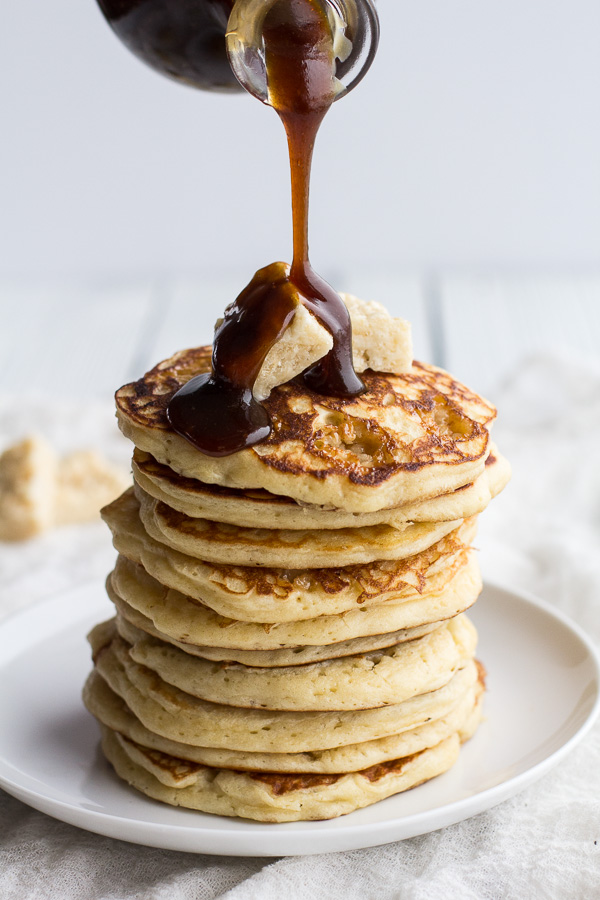 Rice-Krispie-Treat-Pancakes-with-Browned-Butter-Syrup.-1